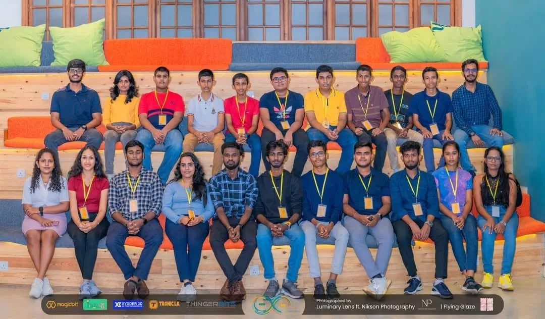 Group photo of the Arduino Day Sri Lanka 2024 organising and volunteer team